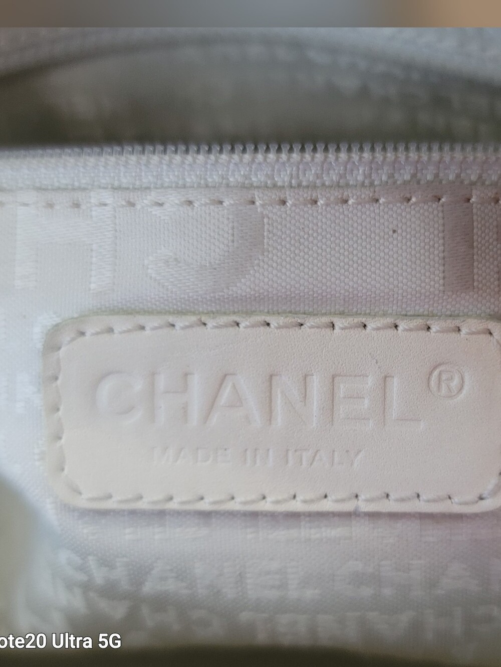Stunning CHANEL BAG - Picture 15 of 16